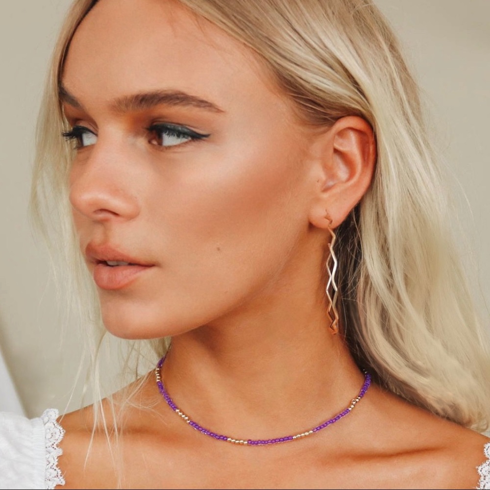 Beaded choker necklace